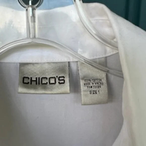 CHICOS WHITE BUTTON COASTAL GRANNY LONG SHIRT SIZE 1 - Picture 2 of 16